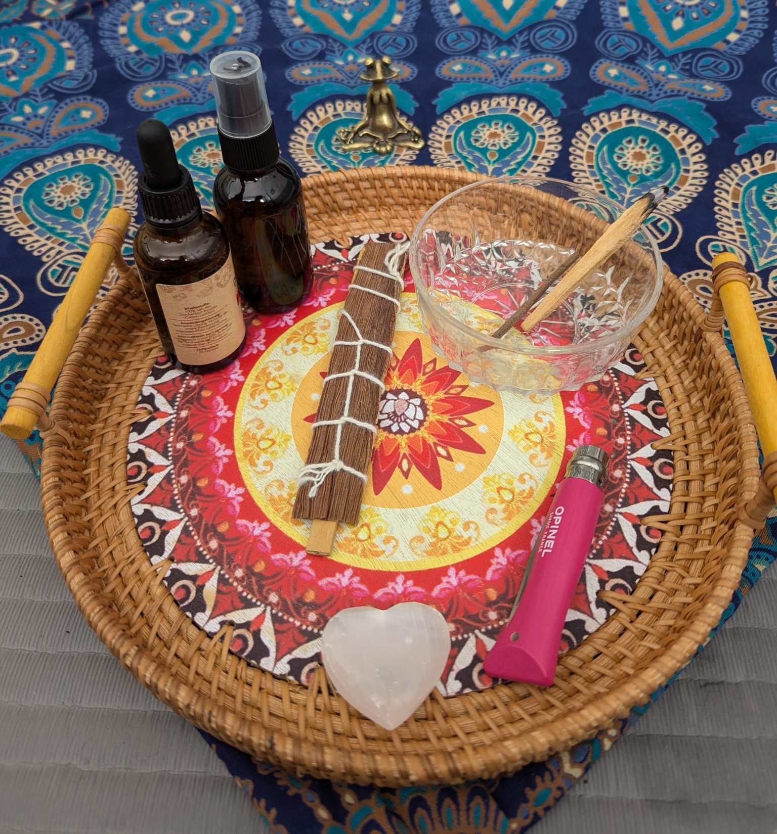 Kambo Ceremony Setting